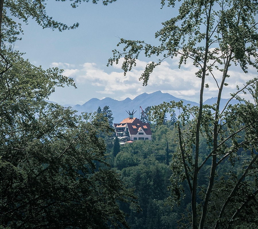 Wir gehören zum Parkhotel Holzner
